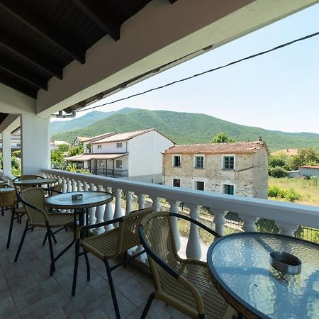 Maison Agistro Hotel Ángisztro Kültér fotó
