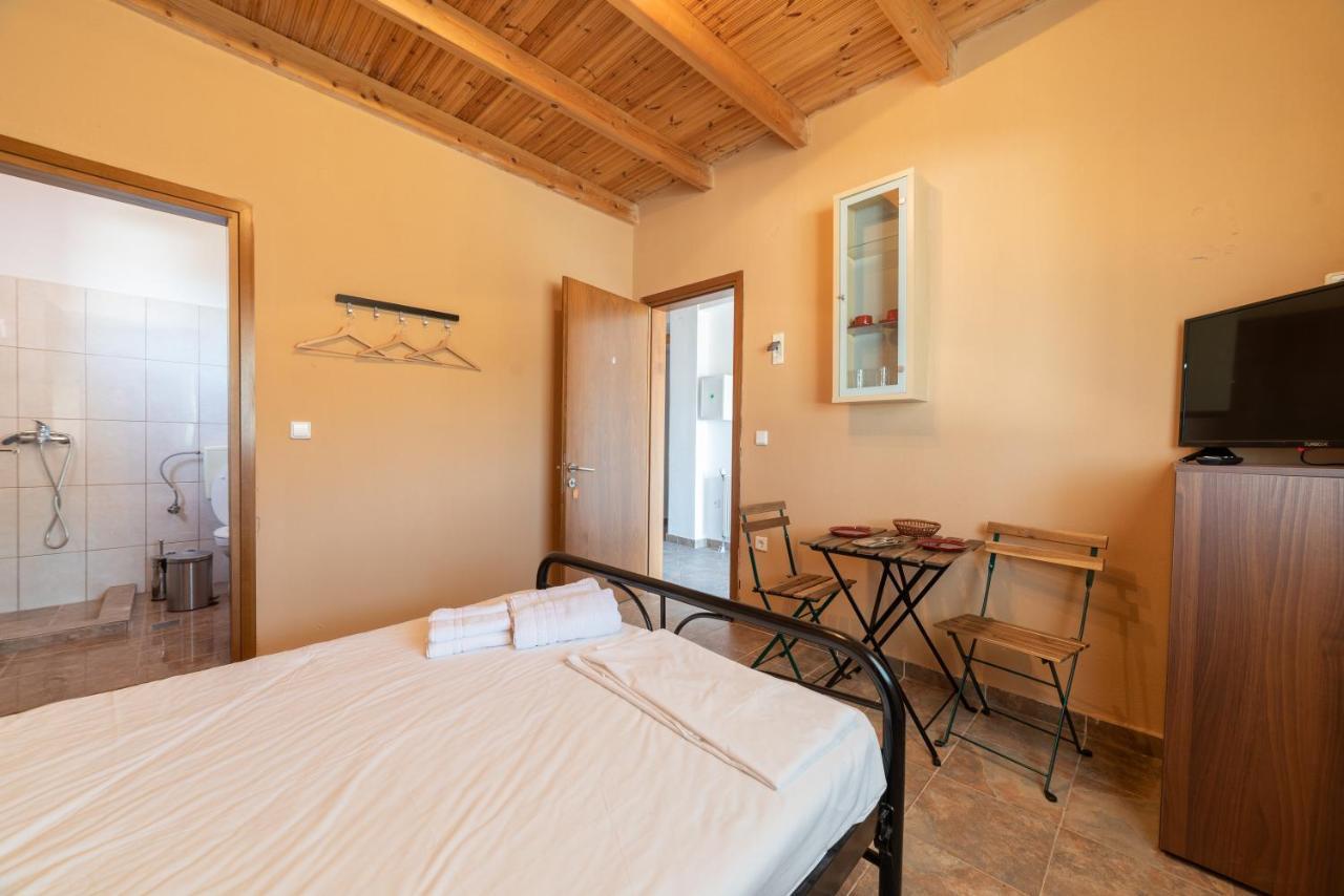 Maison Agistro Hotel Ángisztro Kültér fotó