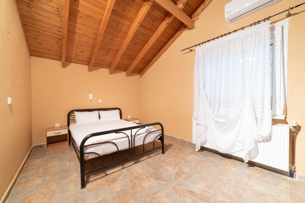 Maison Agistro Hotel Ángisztro Kültér fotó