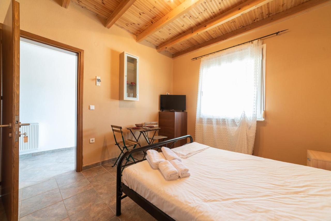Maison Agistro Hotel Ángisztro Kültér fotó