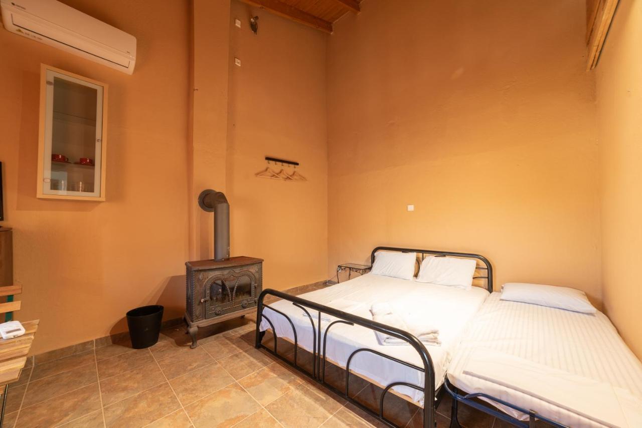 Maison Agistro Hotel Ángisztro Kültér fotó