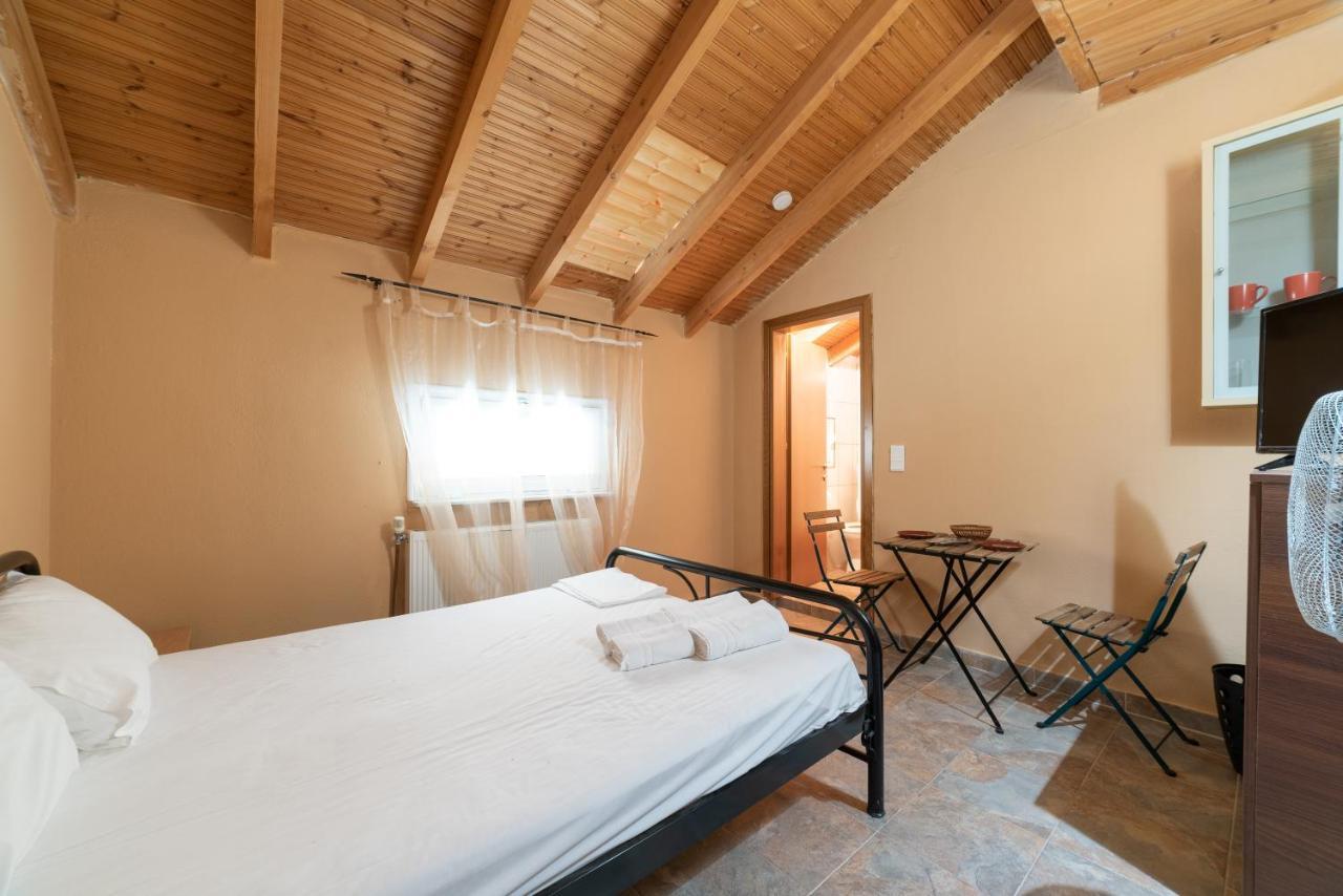 Maison Agistro Hotel Ángisztro Kültér fotó