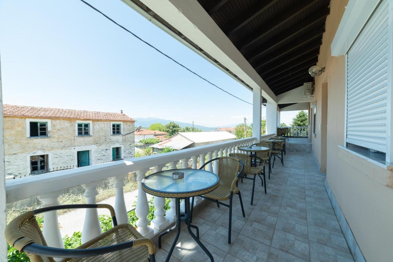 Maison Agistro Hotel Ángisztro Kültér fotó